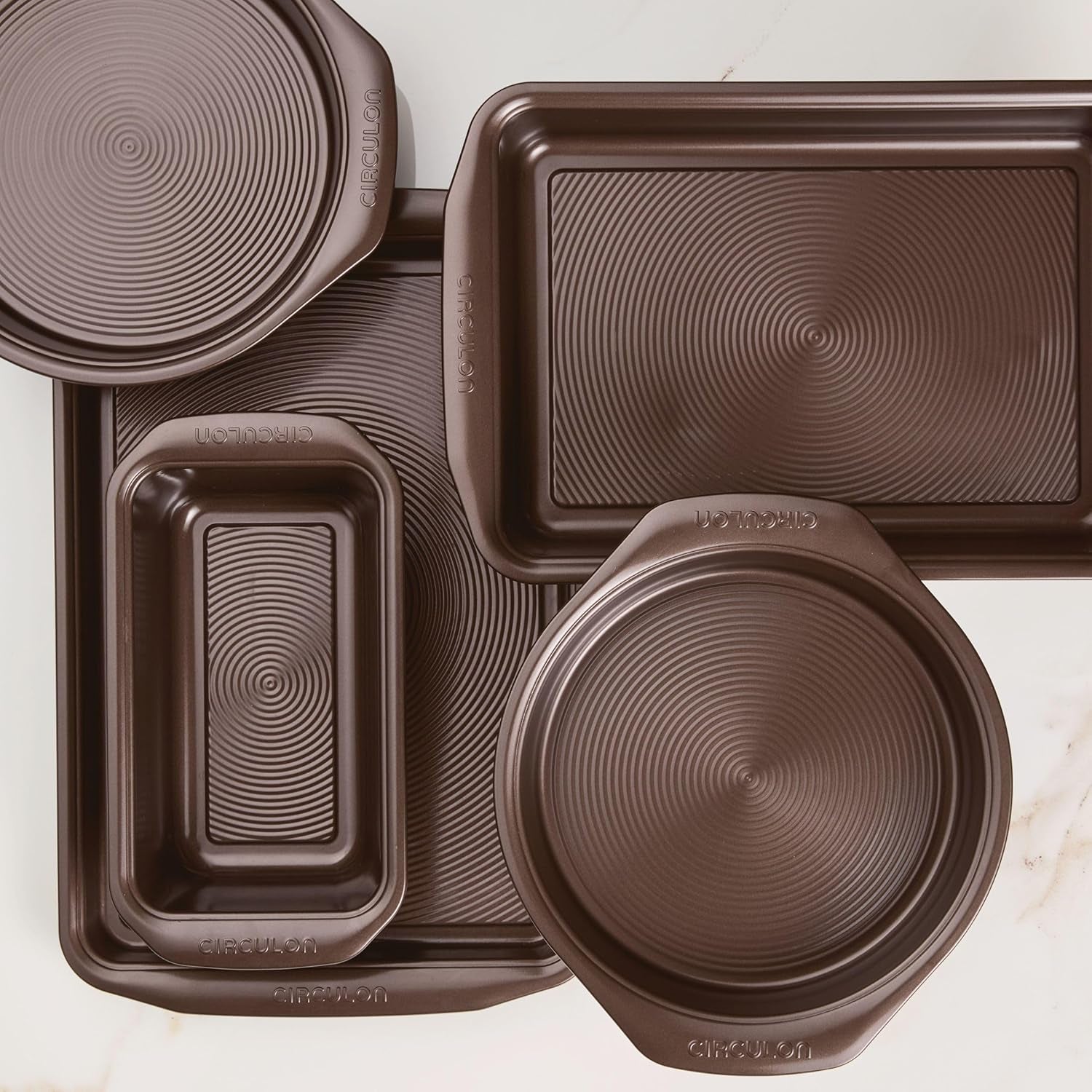 Circulon Nonstick Bakeware Set with Nonstick Cookie Sheet, Bread Pan, Bakings Pan and Cake Pans - 5 Piece, Chocolate Brown