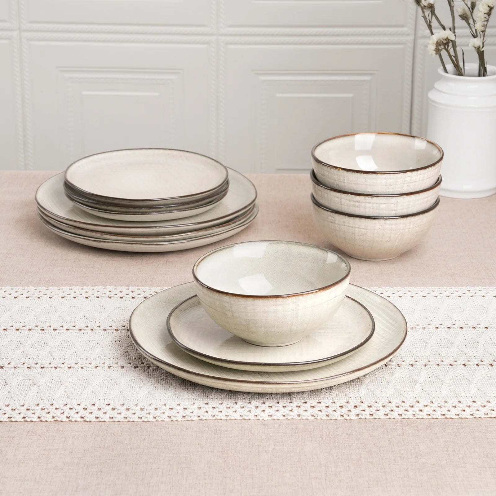 Famiware Moonlight Plates and Bowls Sets, 12 Piece Stoneware Dinnerware Set with Linen Finish,Classic Yellow