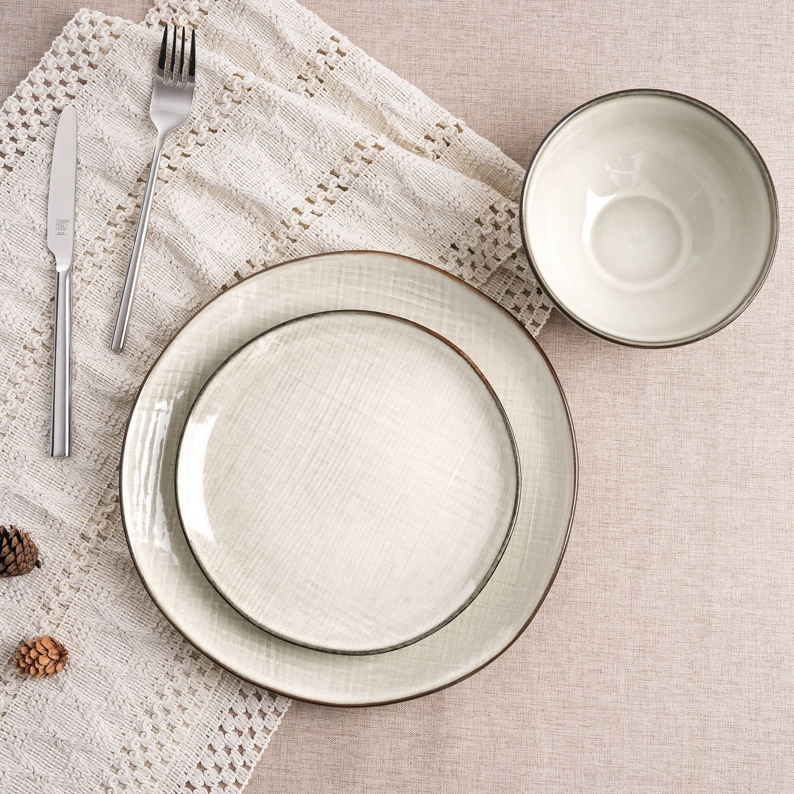 Famiware Moonlight Plates and Bowls Sets, 12 Piece Stoneware Dinnerware Set with Linen Finish,Classic Yellow